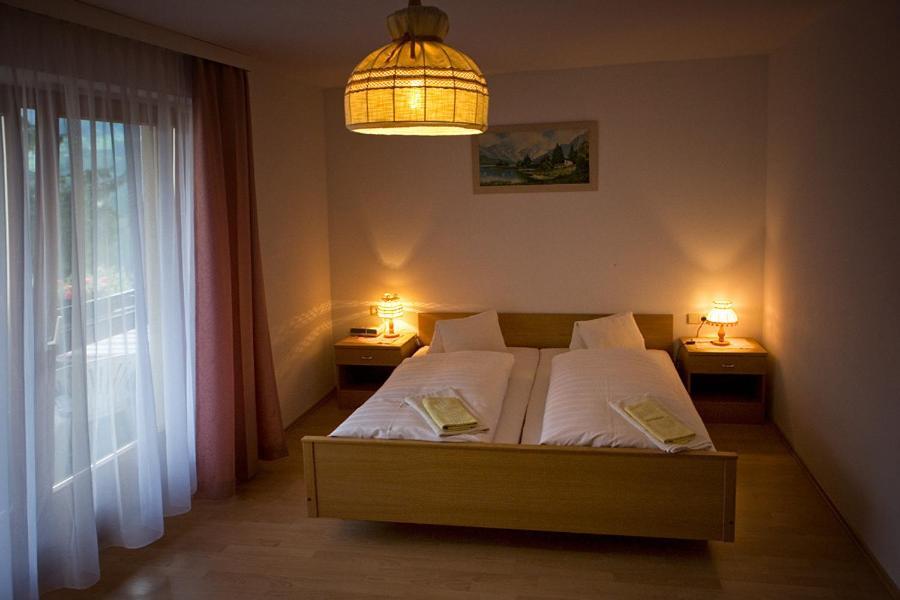 Edelweisshof Hotell Birnbaum Rum bild