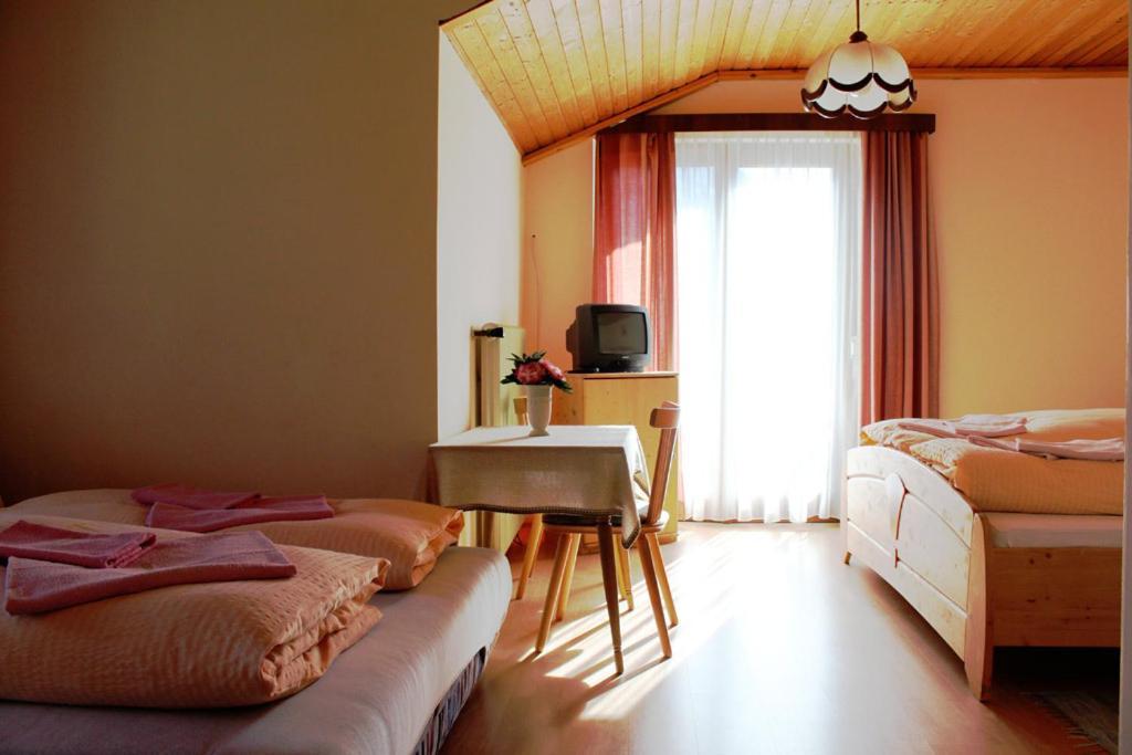 Edelweisshof Hotell Birnbaum Rum bild